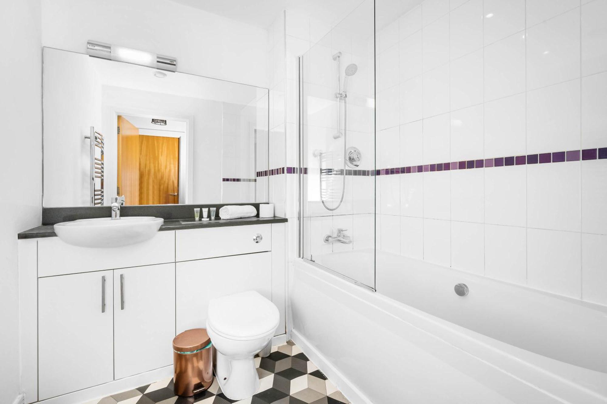 Beautiful City Centre - 1 Bedroom Apt With Secure Parking - Top Rated - 85Cc Birmingham Luaran gambar